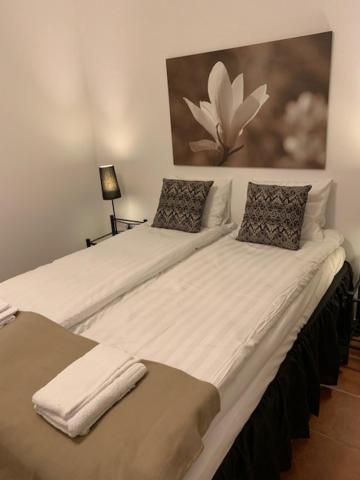 Maelaroe Hotell Ekero Екстер'єр фото