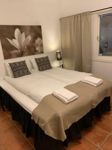 Maelaroe Hotell Ekero Екстер'єр фото